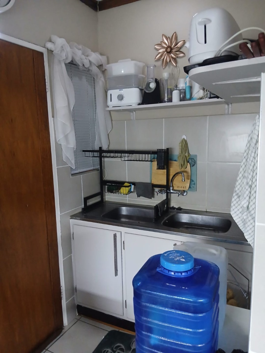2 Bedroom Property for Sale in Pellissier Free State